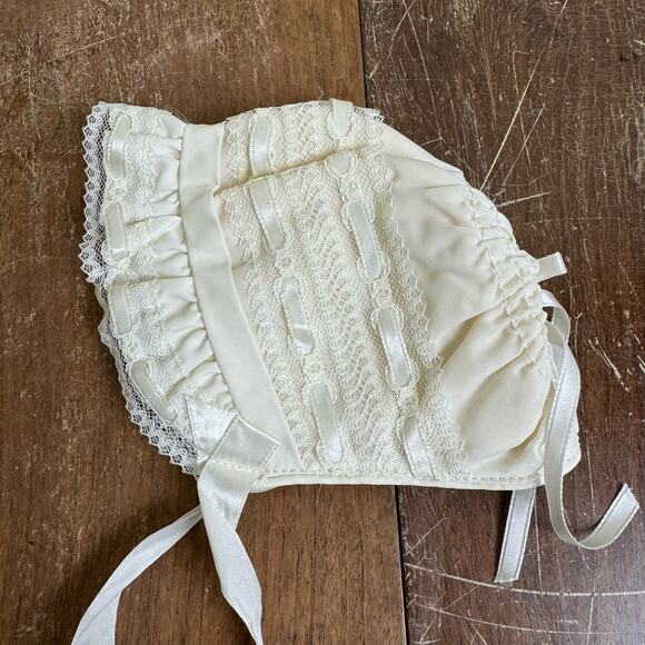 Vintage Heirloom Victorian Style NEW with tag White‎ Lace Baby Bonnet - Picture 9 of 9